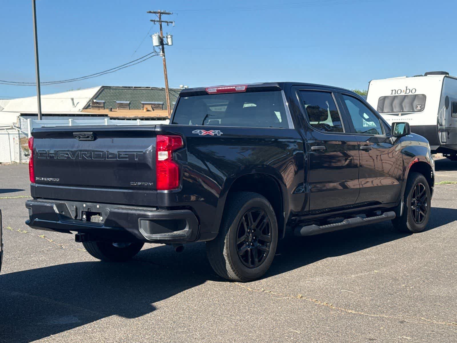 Used 2023 Chevrolet Silverado 1500 Custom AWD/4WD image 4