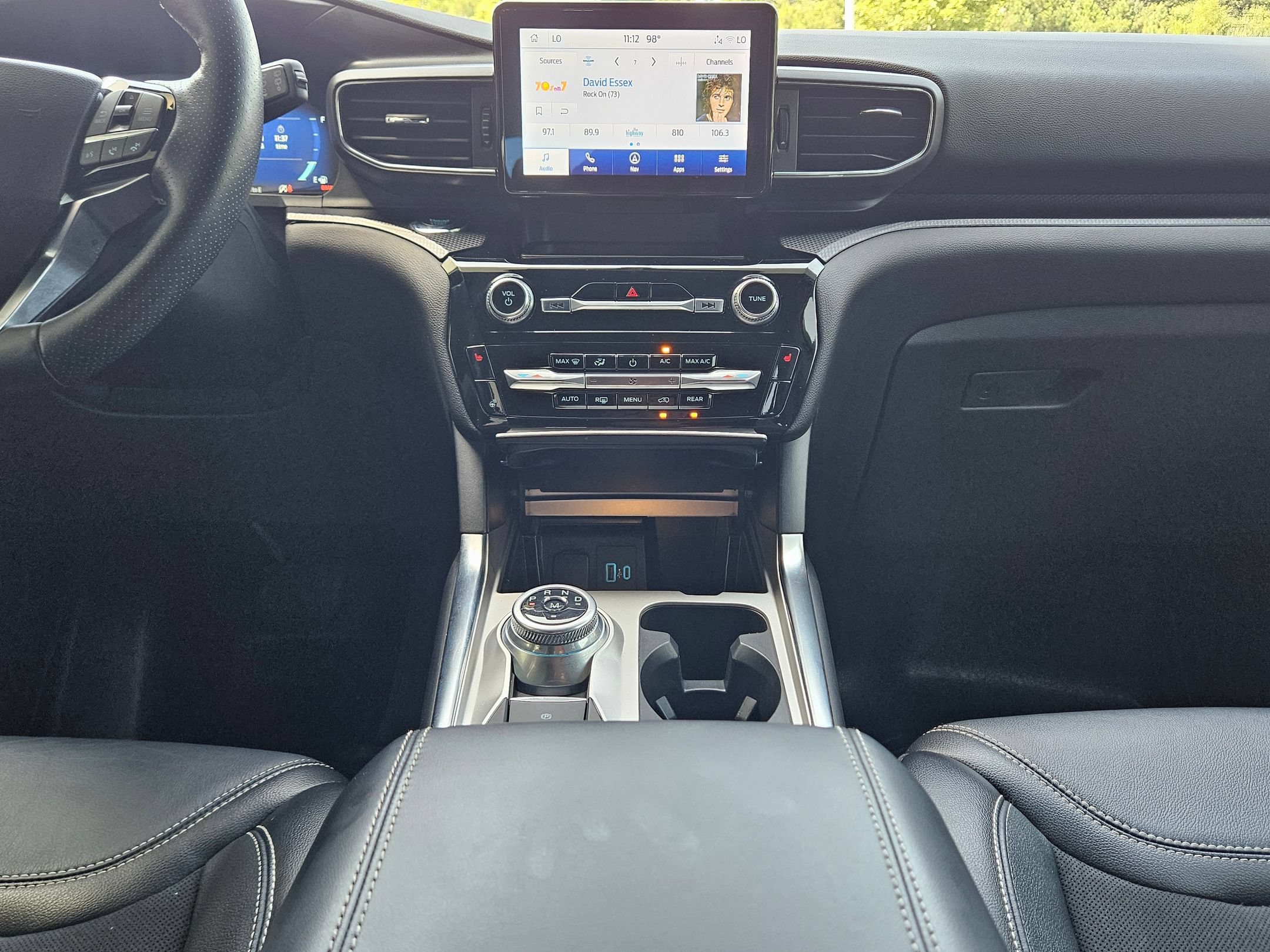 Used 2022 Ford Explorer ST AWD/4WD image 10