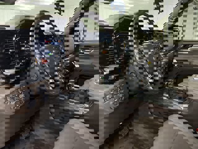 Certified 2022 Chevrolet Silverado 1500 LTZ w/ Technology Package image 10