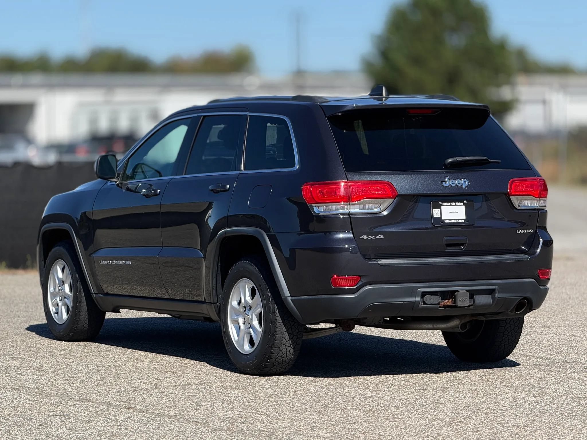 Used 2014 Jeep Grand Cherokee Laredo w/ Quick Order Package 23E AWD/4WD image 10