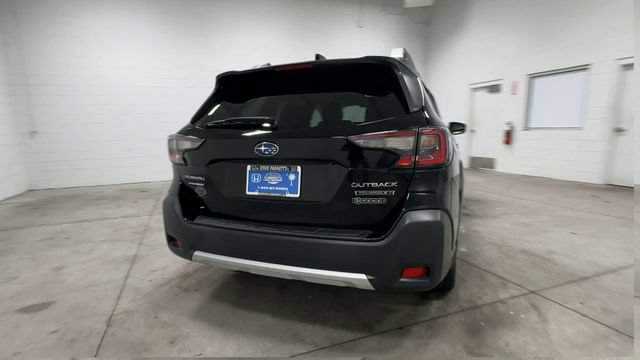 Used 2024 Subaru Outback Touring XT AWD/4WD image 2