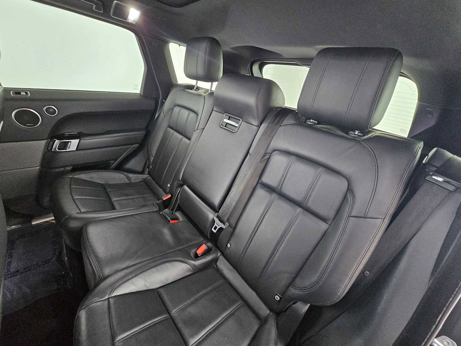 Used 2019 Land Rover Range Rover Sport HSE image 17