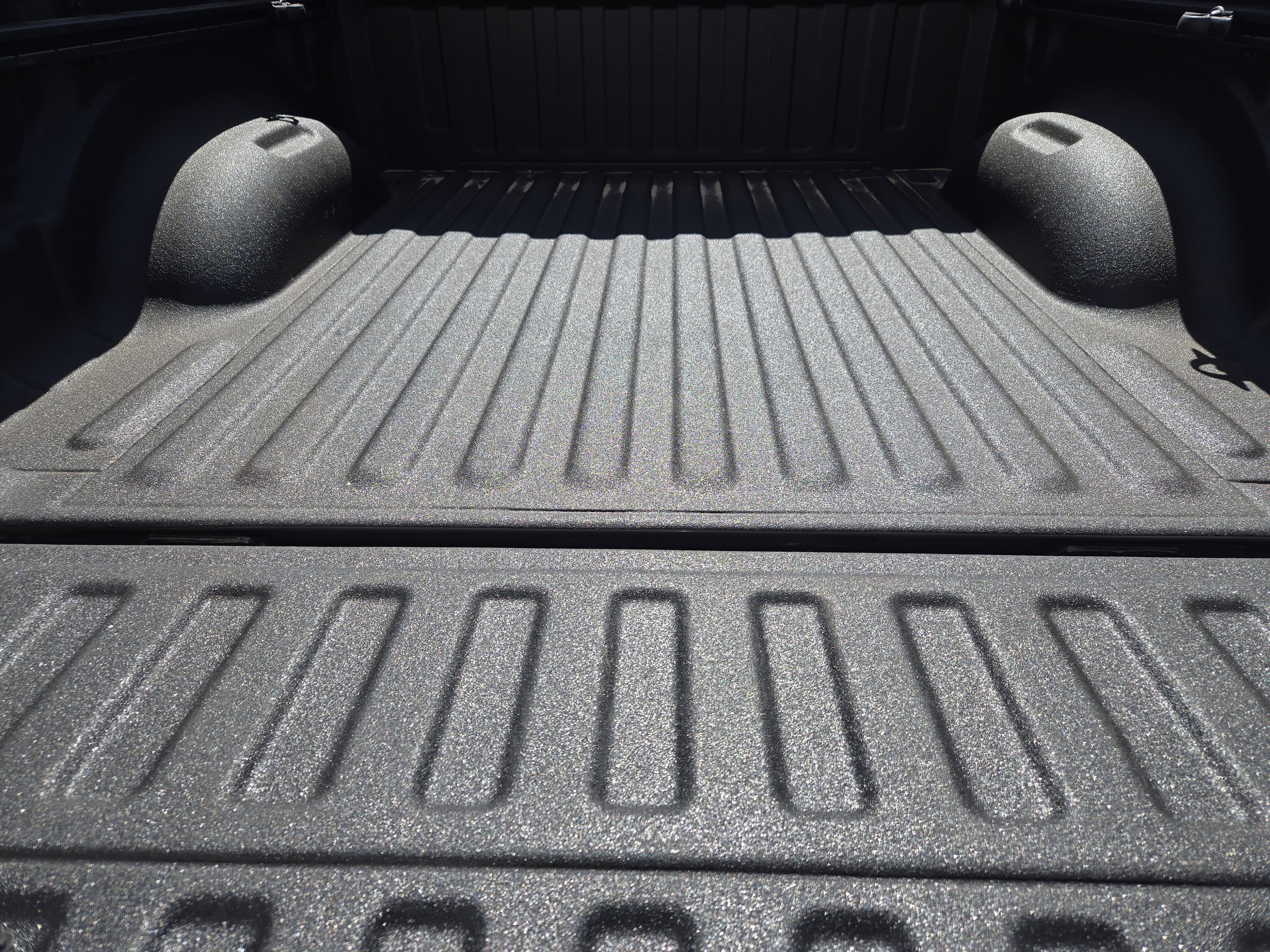 Used 2024 RAM 1500 Laramie image 35