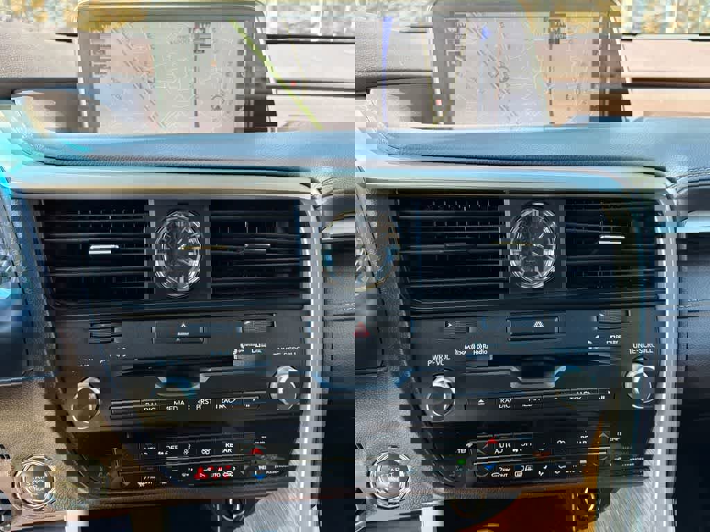 Used 2018 Lexus RX 350L FWD image 27