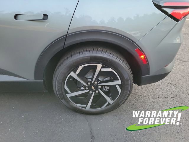 New 2026 Chevrolet Equinox EV LT image 21