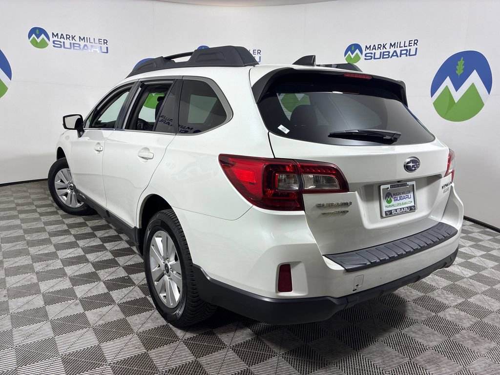 Used 2017 Subaru Outback 2.5i Premium image 7