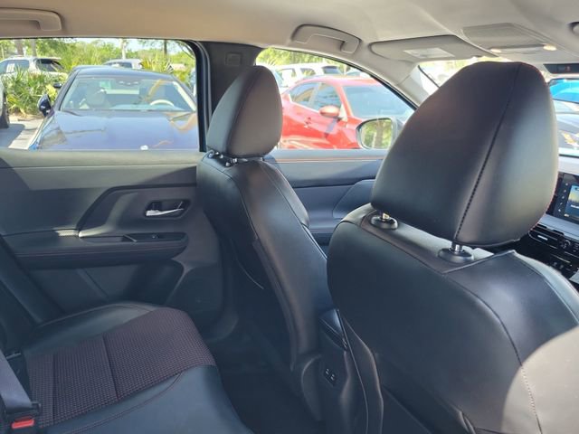 Used 2025 Nissan Kicks SR AWD/4WD image 29