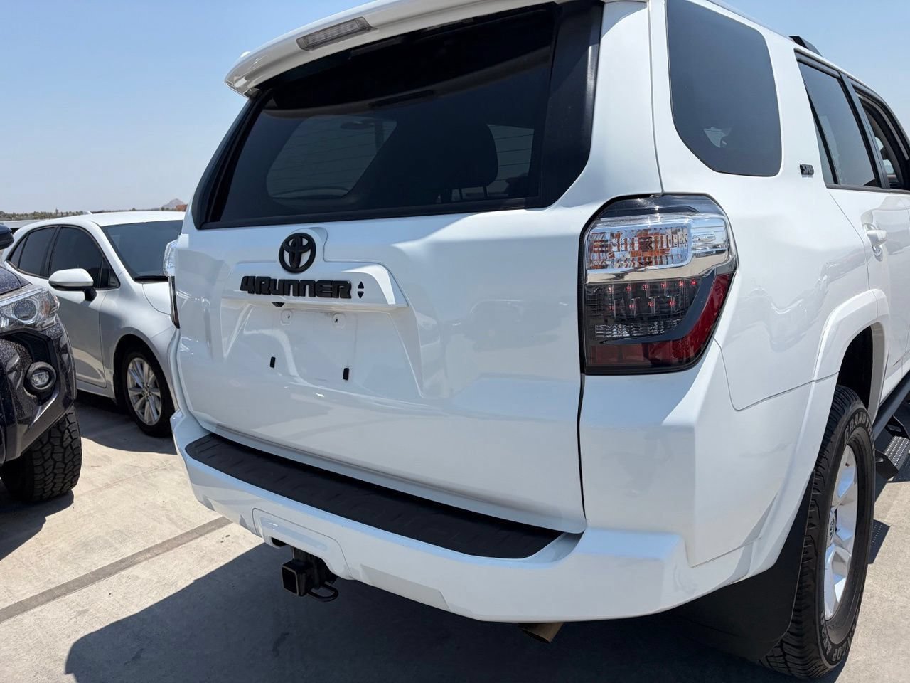 Used 2024 Toyota 4Runner SR5 AWD/4WD image 4