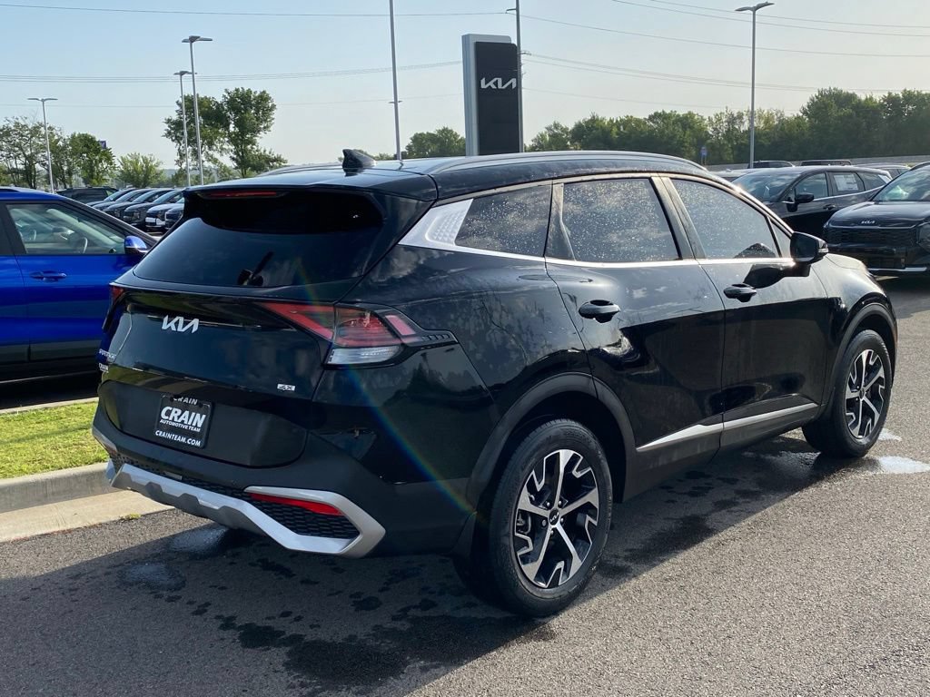 Certified 2024 Kia Sportage EX AWD/4WD image 7