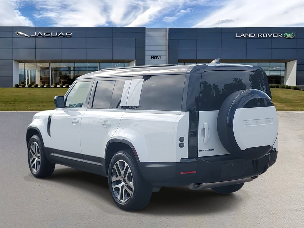 Used 2026 Land Rover Defender 130 S AWD/4WD image 4