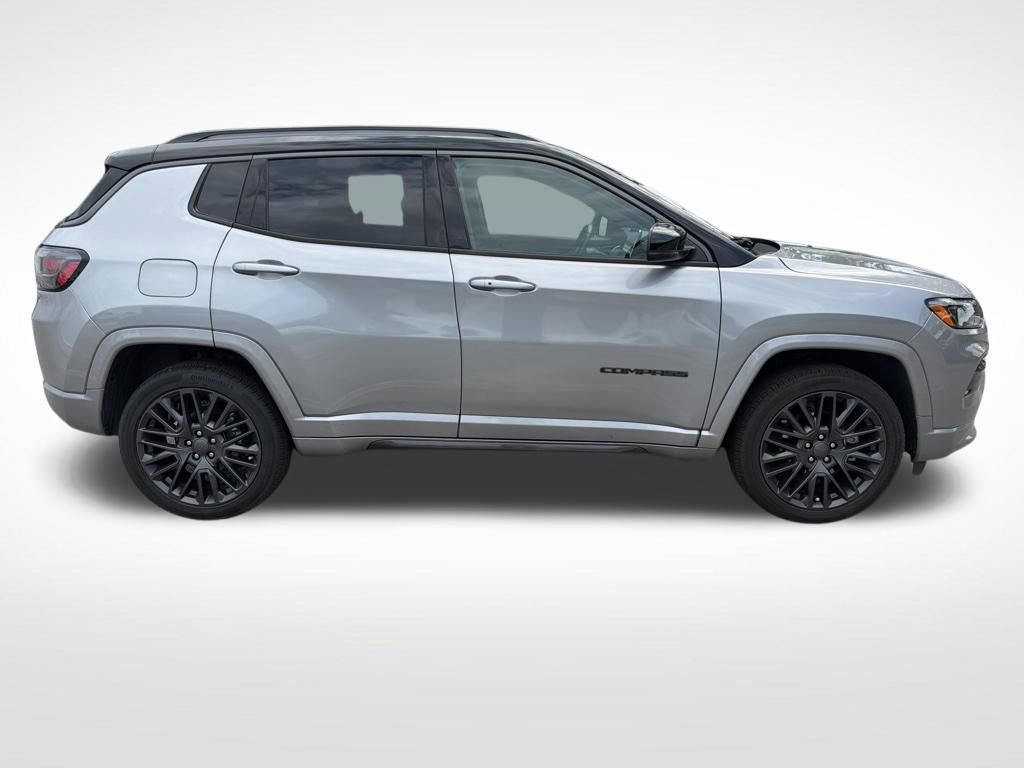 Used 2022 Jeep Compass High Altitude AWD/4WD image 4