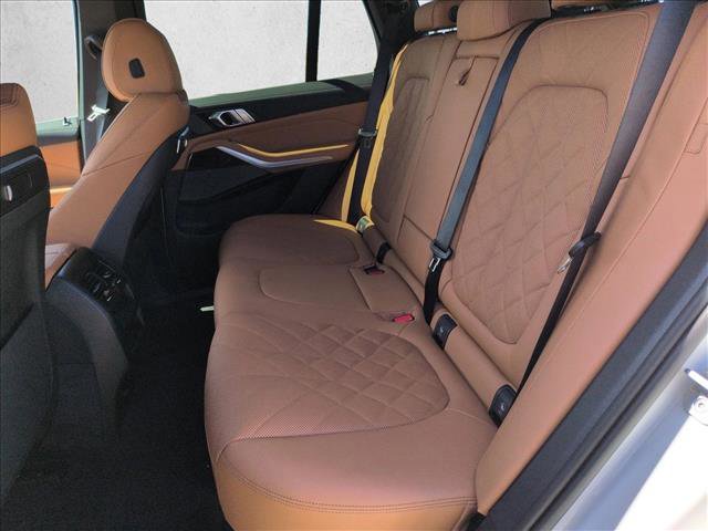 New 2026 BMW X5 xDrive50e w/ M Sport Package image 16