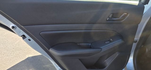 Used 2024 Nissan Altima 2.5 SV image 10