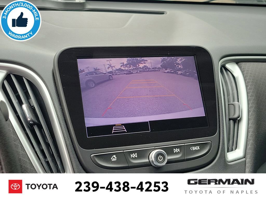 Used 2021 Chevrolet Malibu LS FWD image 26