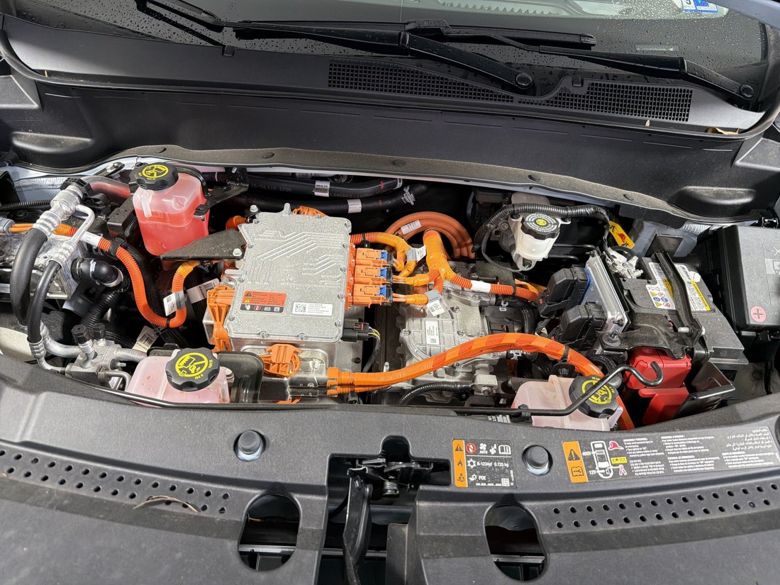 Used 2023 Chevrolet Bolt EUV LT w/ Convenience Package FWD image 27