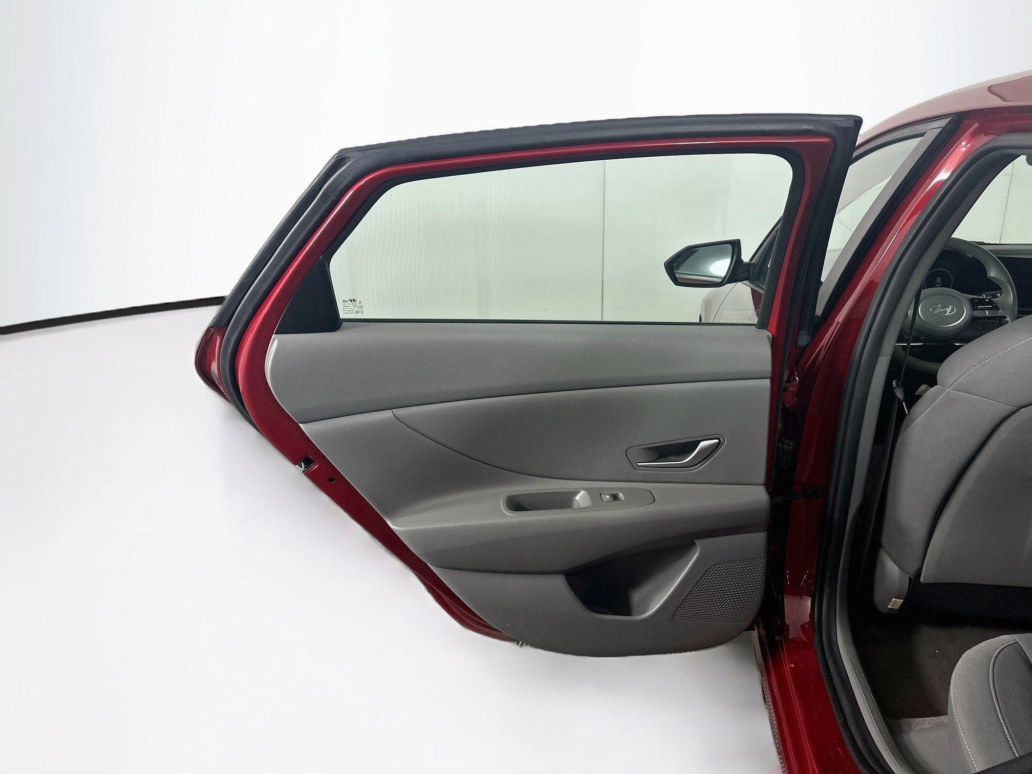 Used 2024 Hyundai Elantra SEL FWD image 27