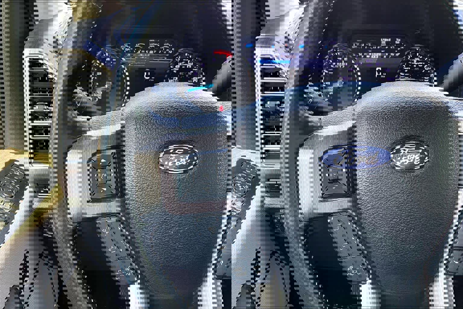 Used 2020 Ford F250 Limited w/ FX4 Off-Road Package image 24