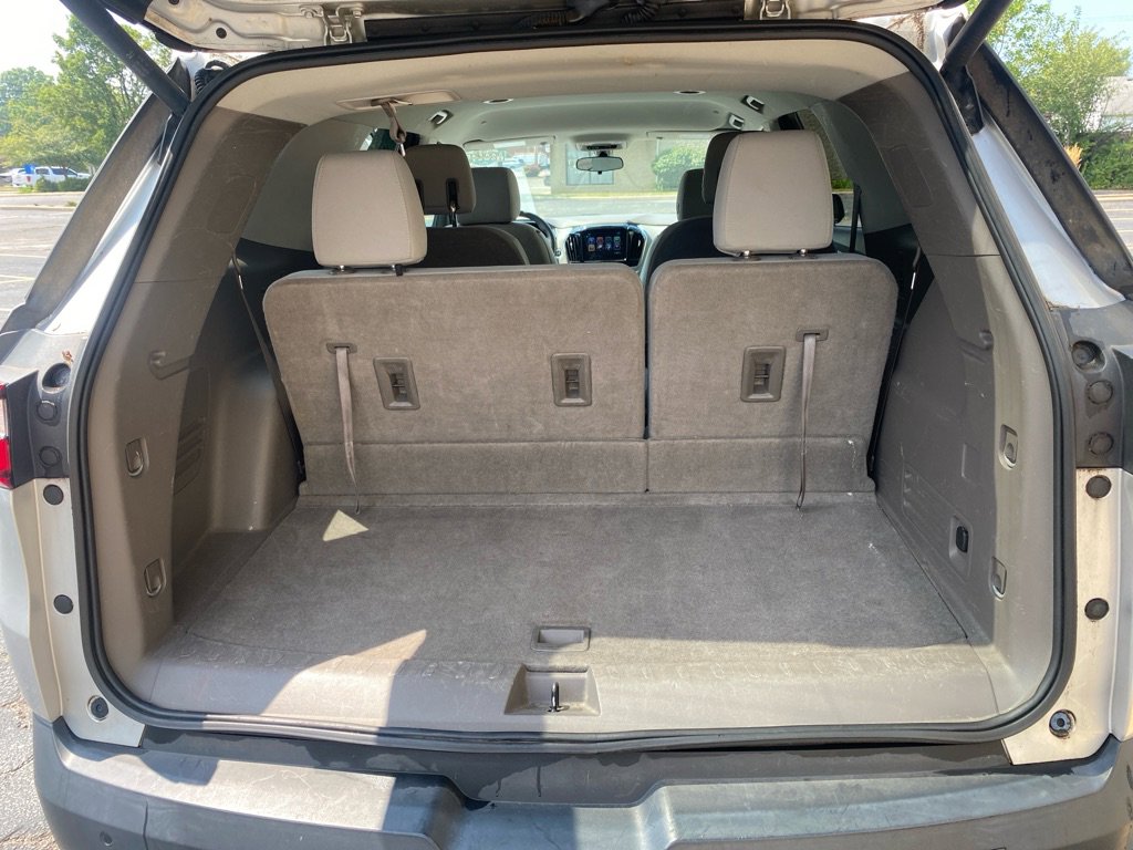 Used 2018 Chevrolet Traverse LT image 22