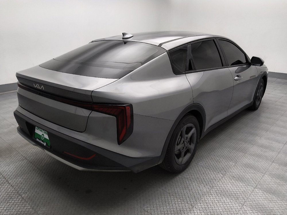 Used 2025 Kia K4 FWD image 10