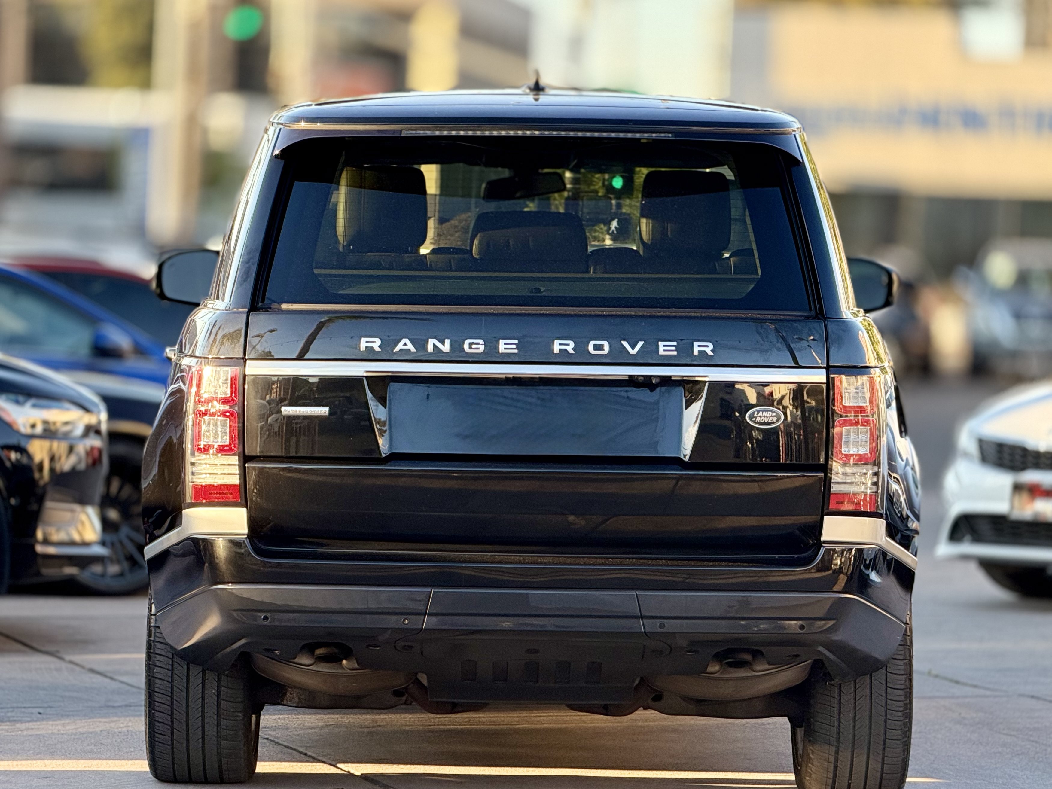 Used 2016 Land Rover Range Rover Supercharged AWD/4WD image 10