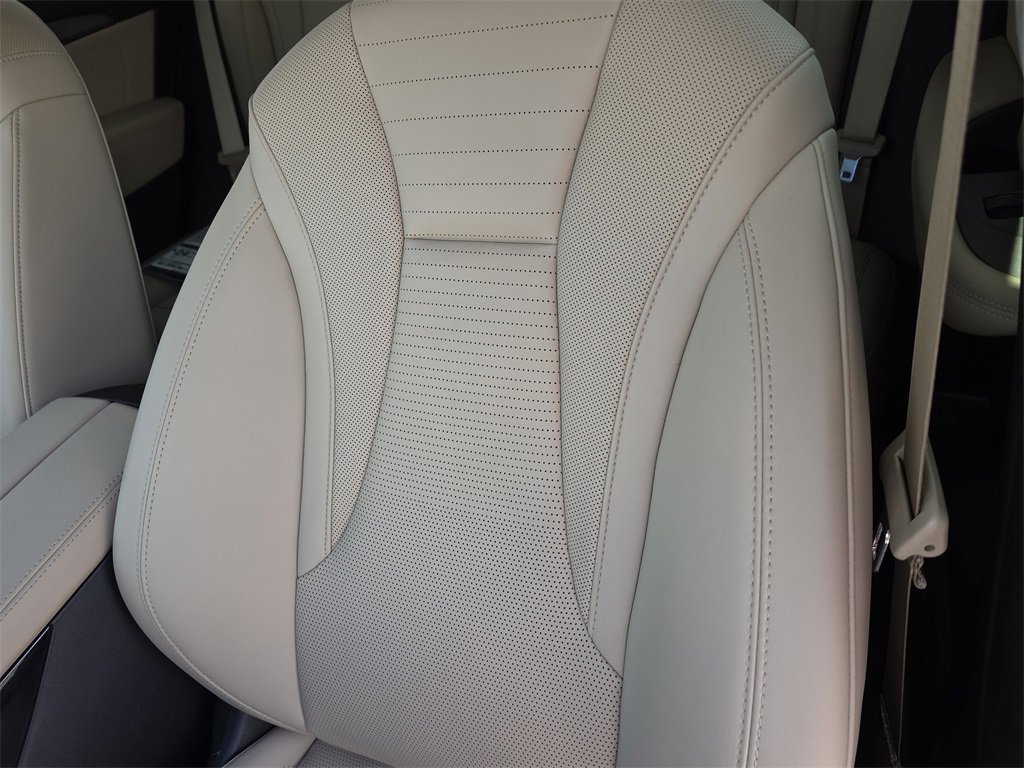 Used 2025 Buick Envision Preferred image 14