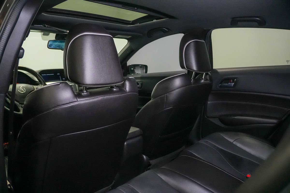Used 2019 Acura ILX FWD image 19