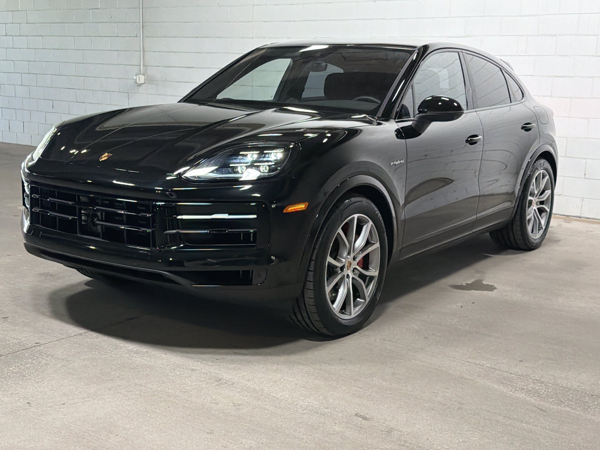 Certified 2026 Porsche Cayenne S AWD/4WD image 1