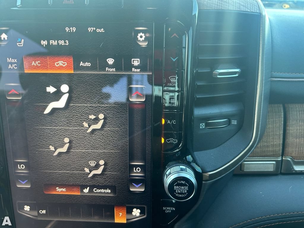 Used 2019 RAM 1500 Limited AWD/4WD image 25