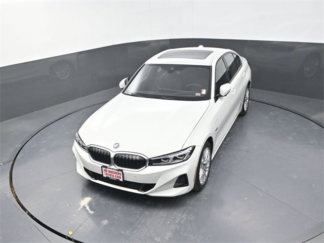 Used 2023 BMW 330e xDrive 330e xDrive w/ Premium Package image 21