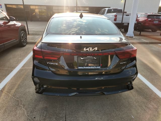 Used 2023 Kia Forte GT-Line w/ GT-Line Premium Package FWD image 5