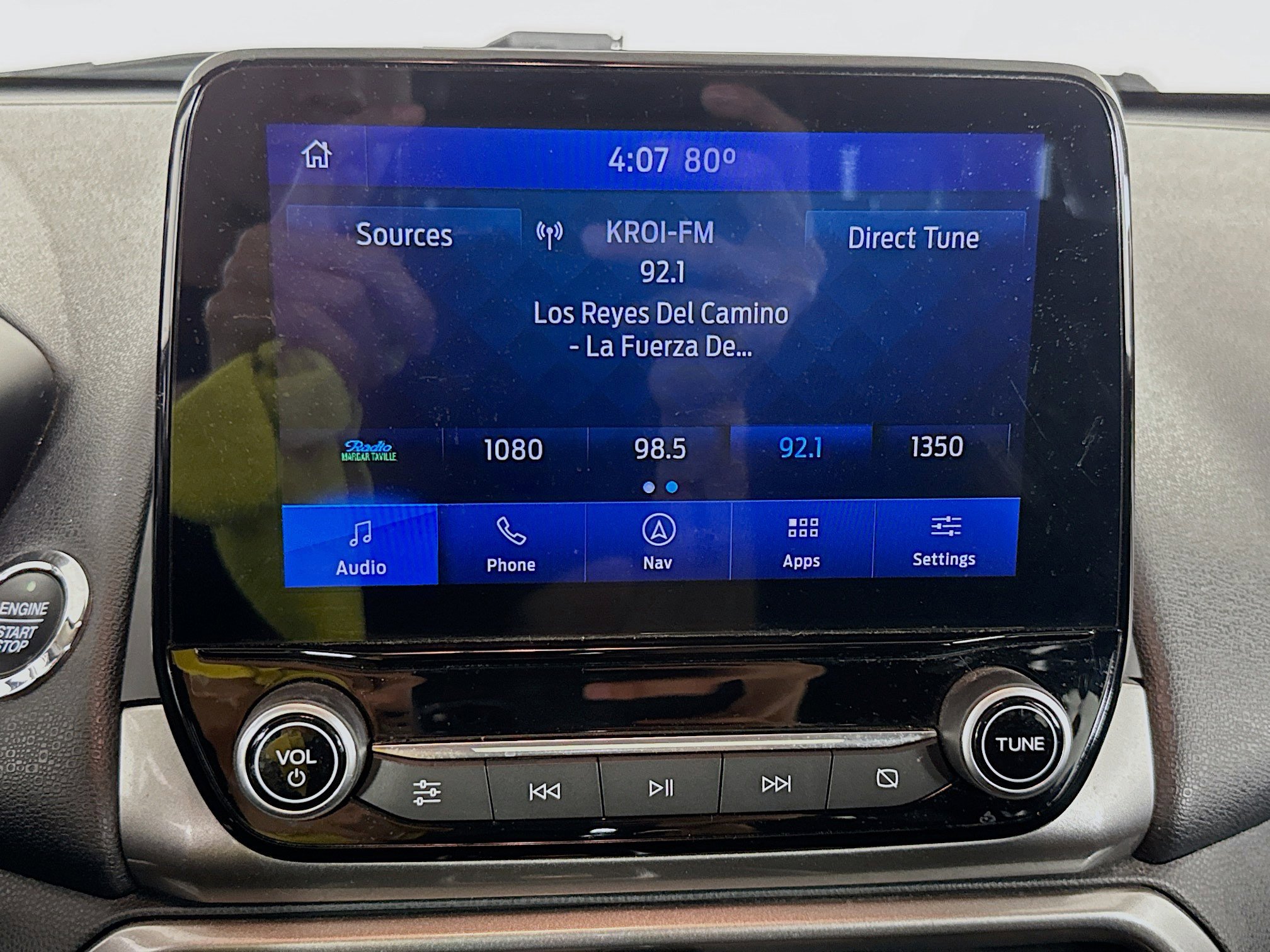 Used 2020 Ford EcoSport SE w/ SE Convenience Package image 17