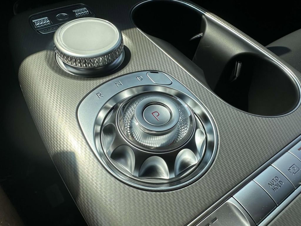 New 2025 Genesis GV60 Advanced AWD/4WD image 15