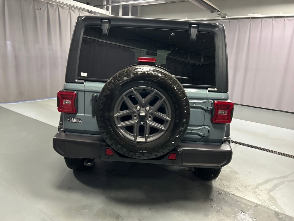 Used 2024 Jeep Wrangler Unlimited Sport AWD/4WD image 6