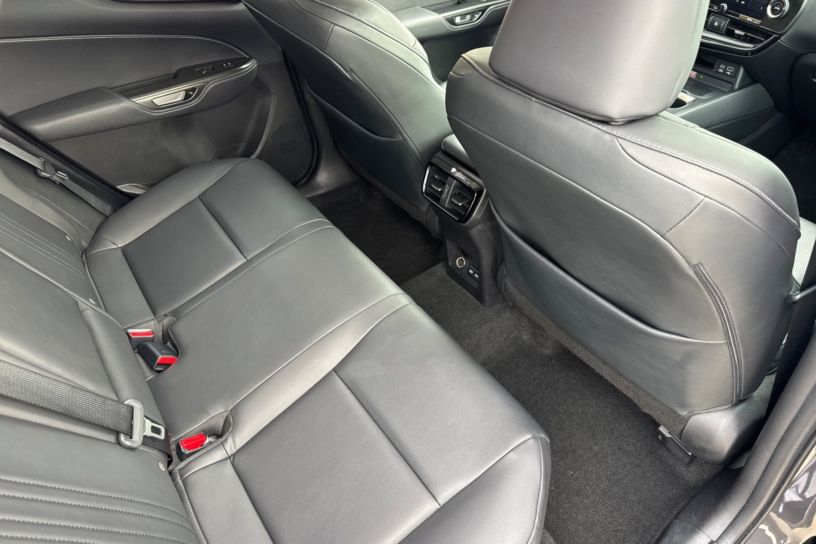 Used 2023 Lexus NX 350 AWD image 31