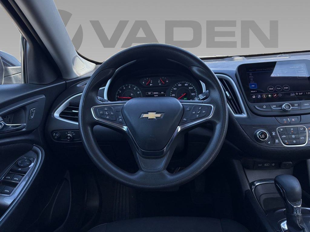 Used 2023 Chevrolet Malibu LT image 15