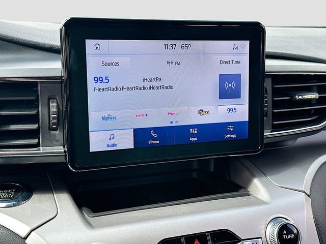 Used 2022 Ford Explorer XLT w/ Equipment Group 202A AWD/4WD image 16