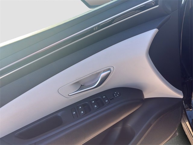 Used 2024 Hyundai Tucson SE image 23