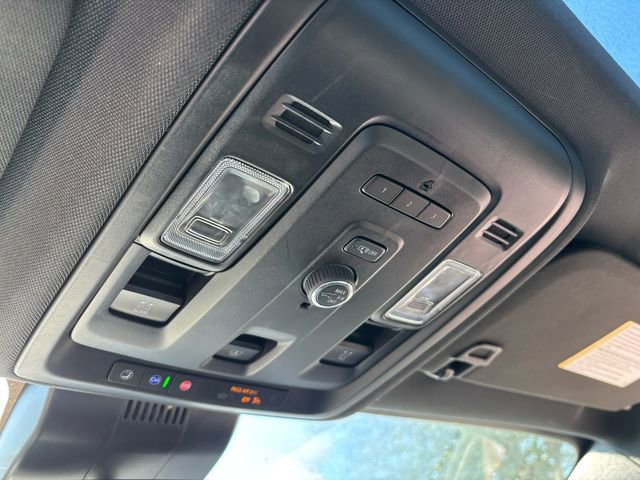 Used 2023 Chevrolet Tahoe Z71 image 38