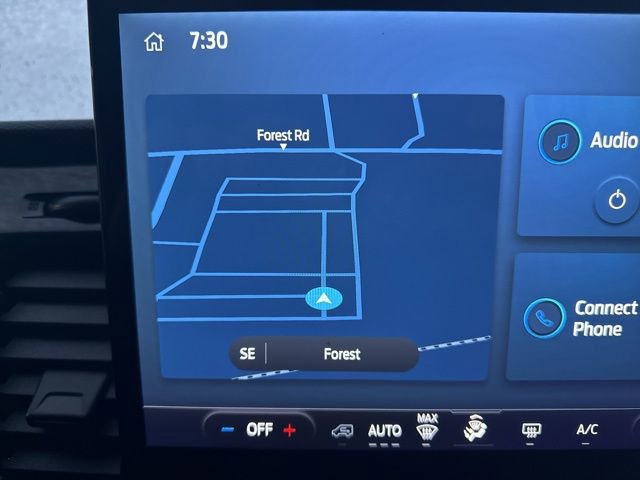 Used 2023 Ford Transit 350 XLT image 14