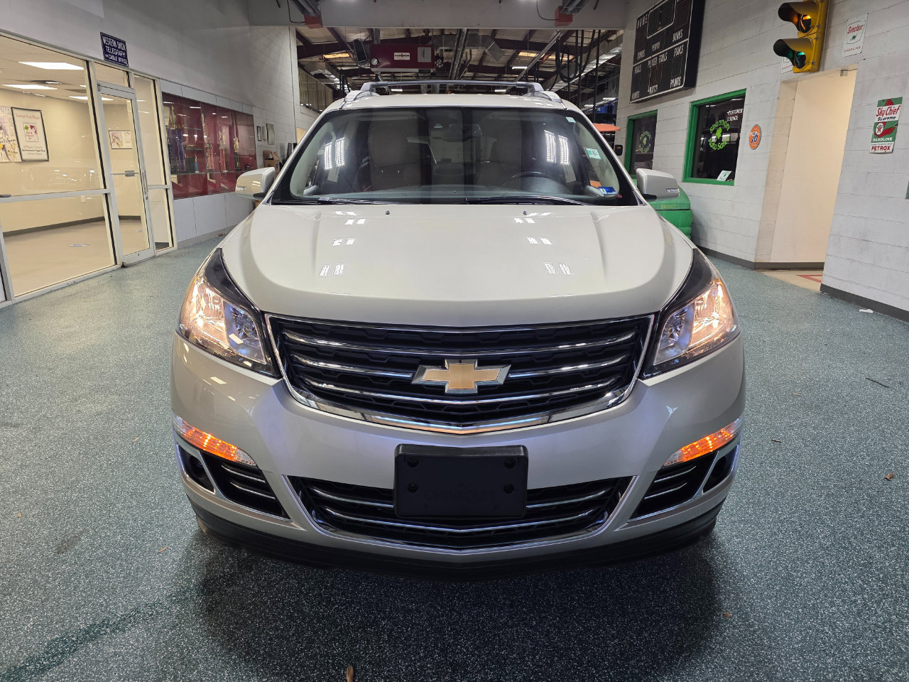 Used 2016 Chevrolet Traverse LTZ image 3