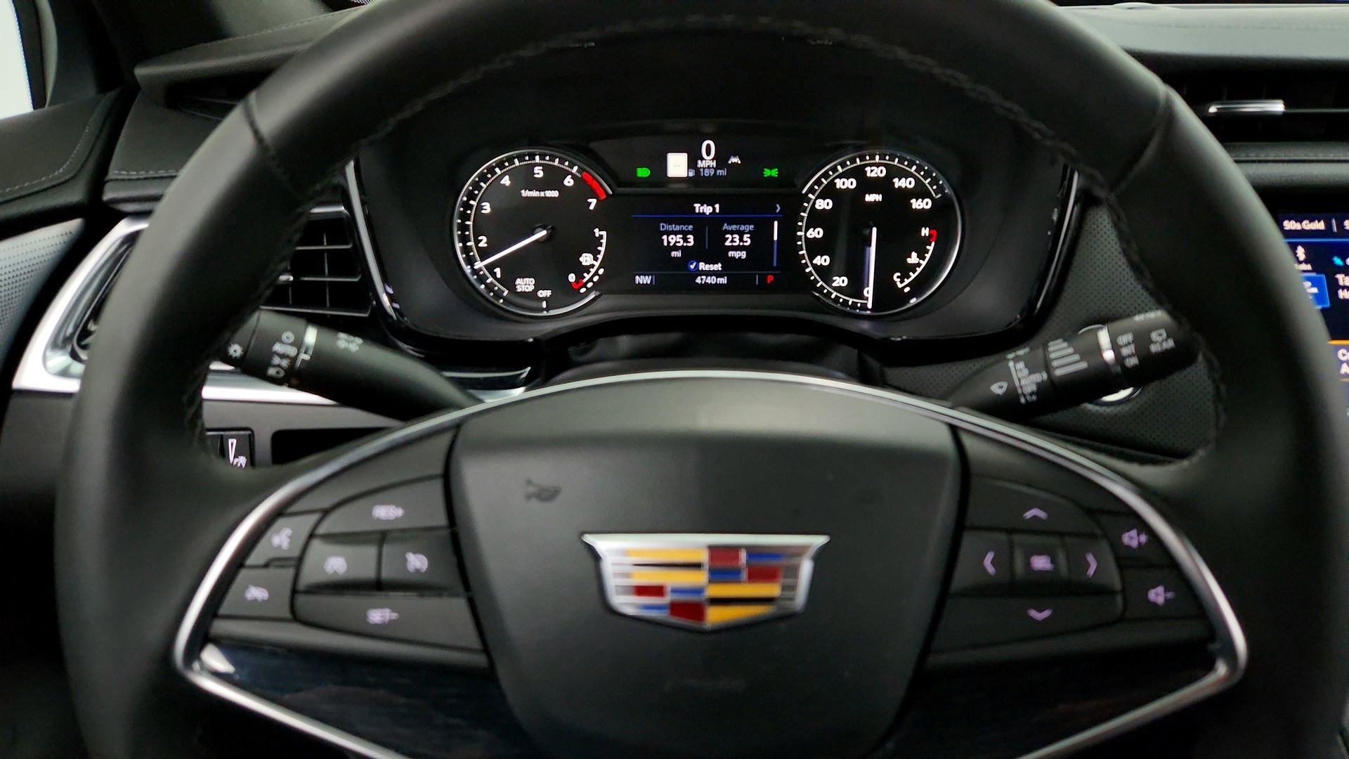 Used 2025 Cadillac XT5 Premium Luxury w/ LPO, Floor Liner Package FWD image 14