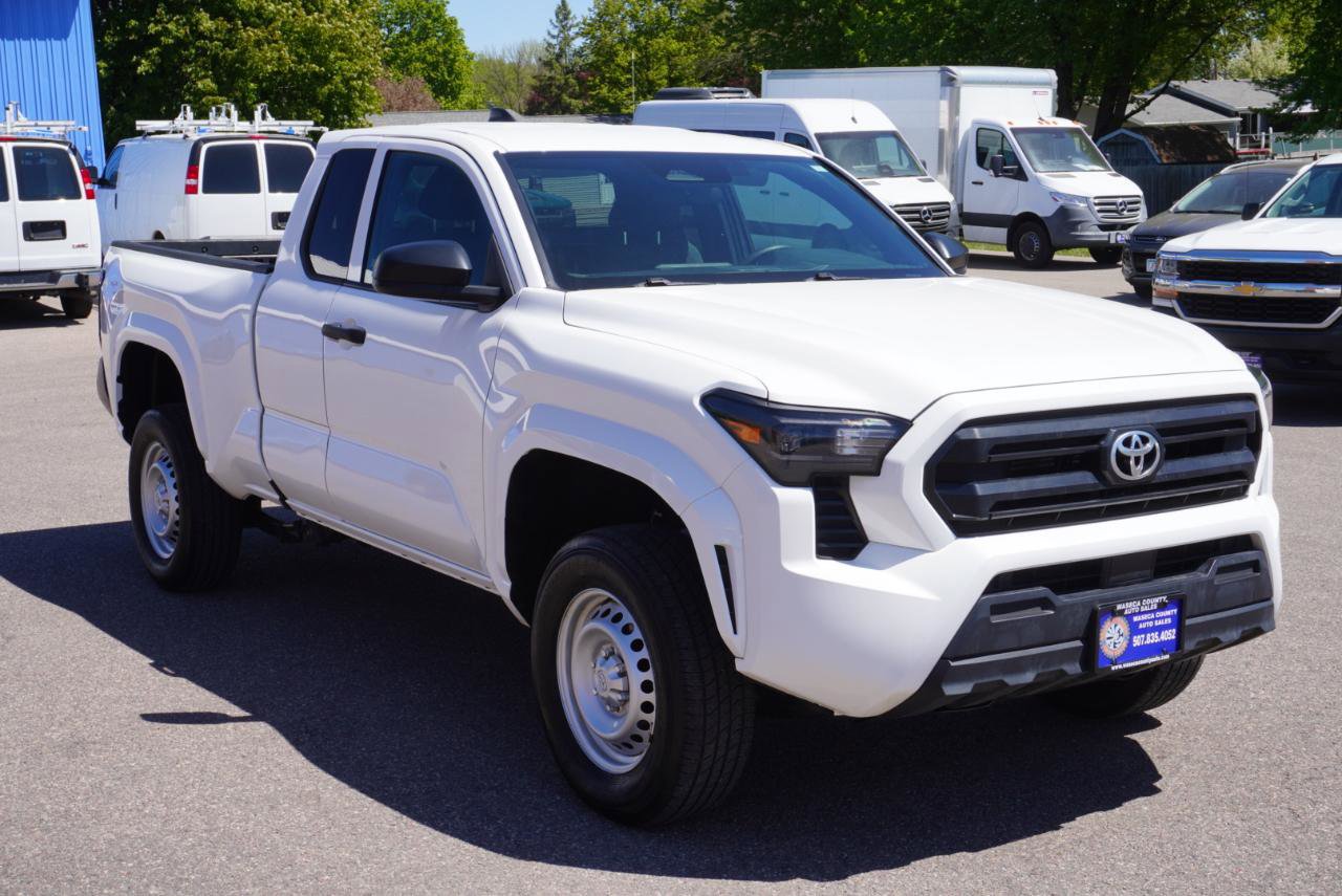 Used 2024 Toyota Tacoma SR RWD image 7
