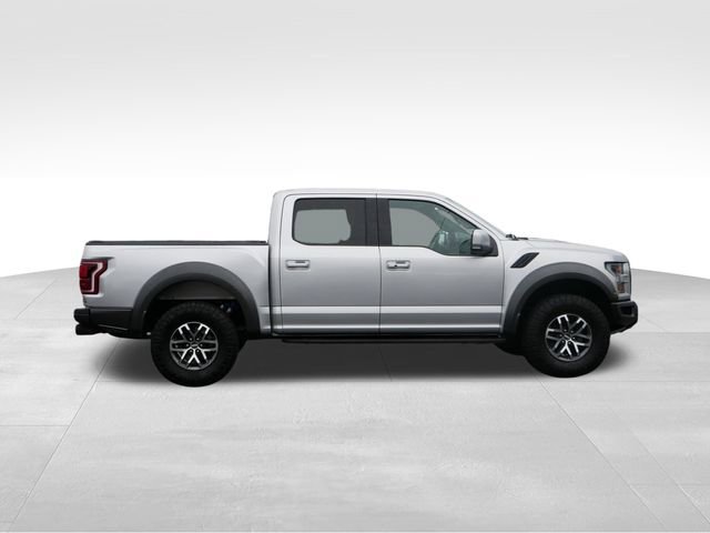 Used 2018 Ford F150 Raptor w/ Equipment Group 802A Luxury image 11