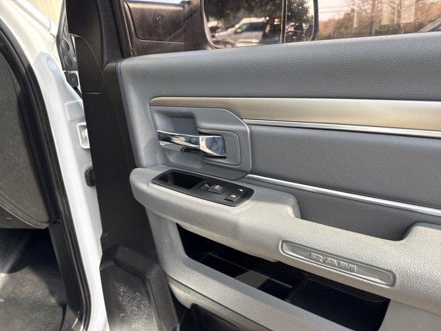 Used 2015 RAM 4500 Tradesman w/ Power & Remote Entry Group image 42