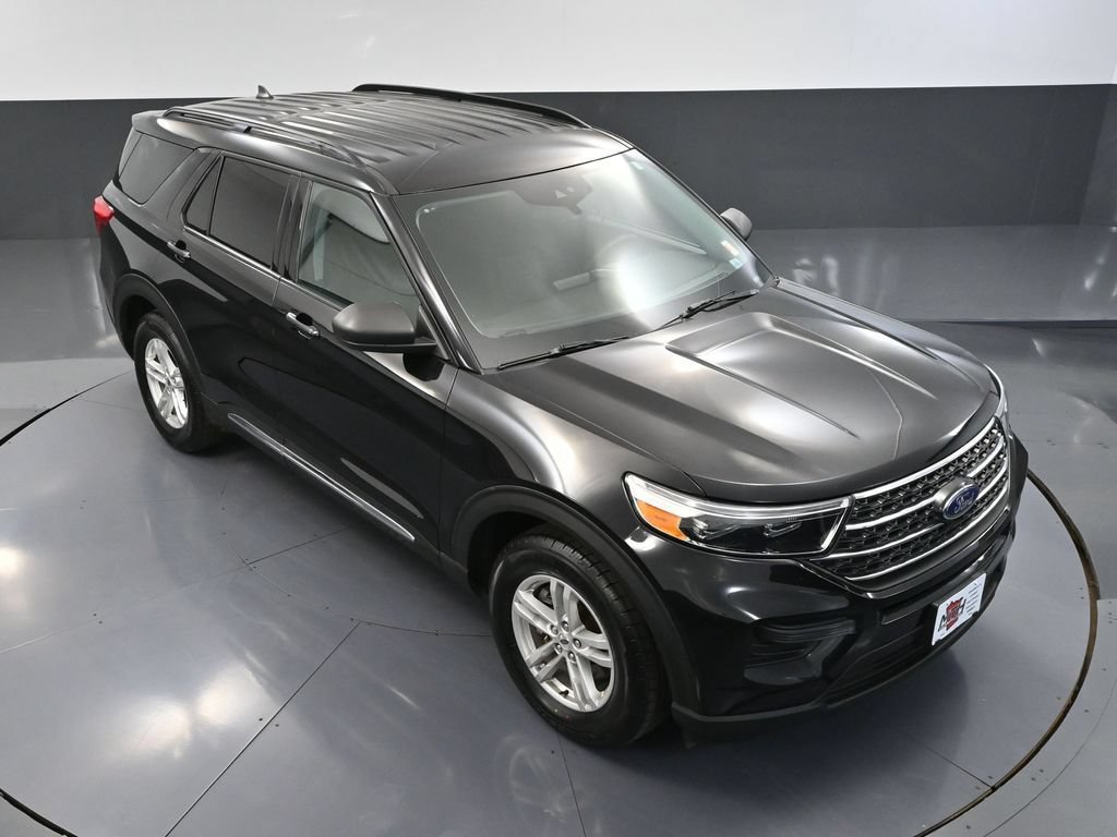 Used 2023 Ford Explorer XLT AWD/4WD image 58