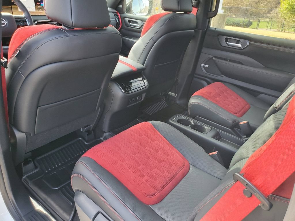 New 2026 Nissan Armada NISMO AWD/4WD image 12