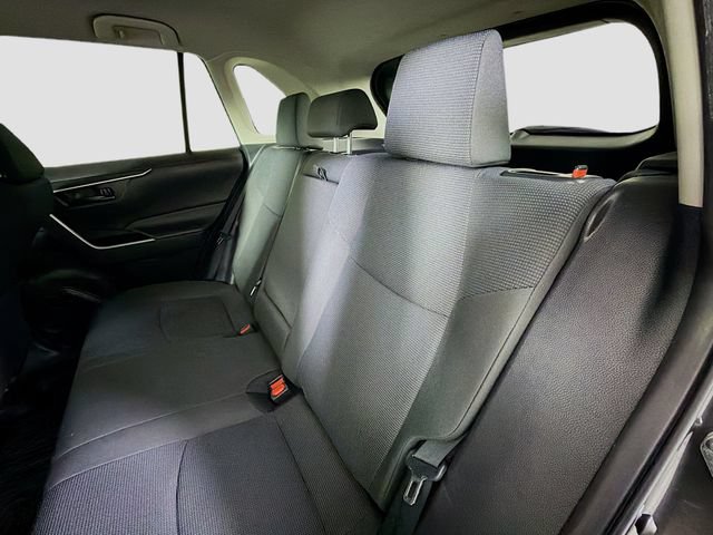 Used 2023 Toyota RAV4 LE FWD image 20