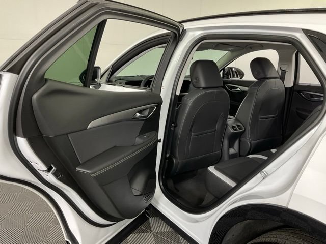 Used 2025 Buick Envision Sport Touring AWD/4WD image 35