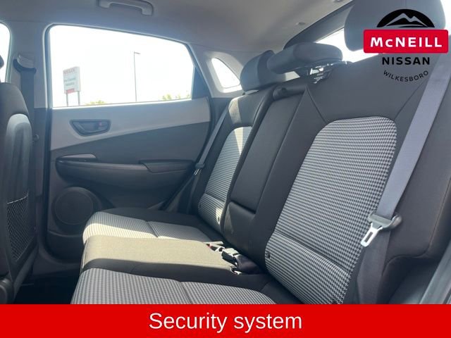 Used 2020 Hyundai Kona SE image 15
