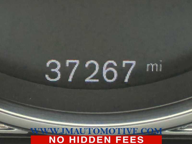 Used 2018 Volvo S60 T5 Dynamic w/ Vision Package image 22